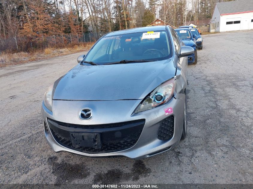 2013 MAZDA MAZDA3 I SPORT - JM1BL1UP5D1741838