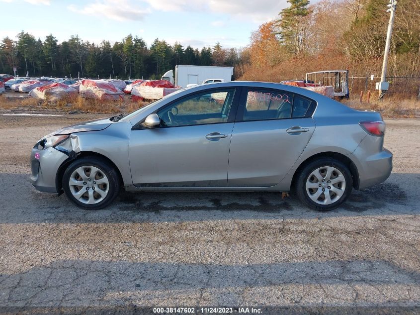 2013 MAZDA MAZDA3 I SPORT - JM1BL1UP5D1741838