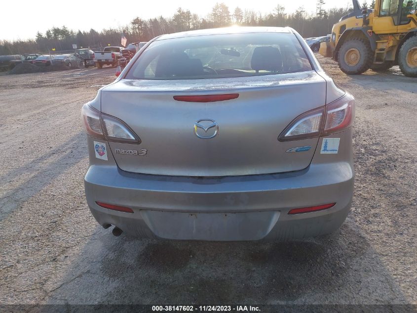2013 MAZDA MAZDA3 I SPORT - JM1BL1UP5D1741838