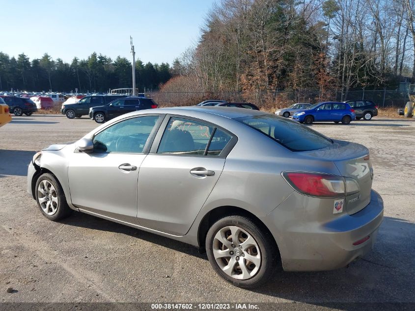 2013 MAZDA MAZDA3 I SPORT - JM1BL1UP5D1741838