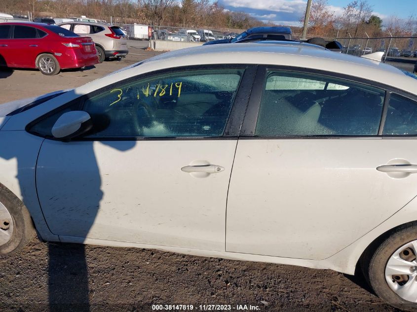 2015 KIA FORTE LX - KNAFK4A68F5313353