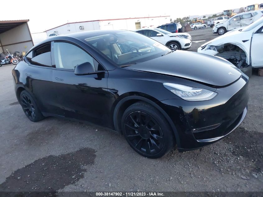 2021 TESLA MODEL Y LONG RANGE DUAL MOTOR - 5YJYGDEE0MF216917