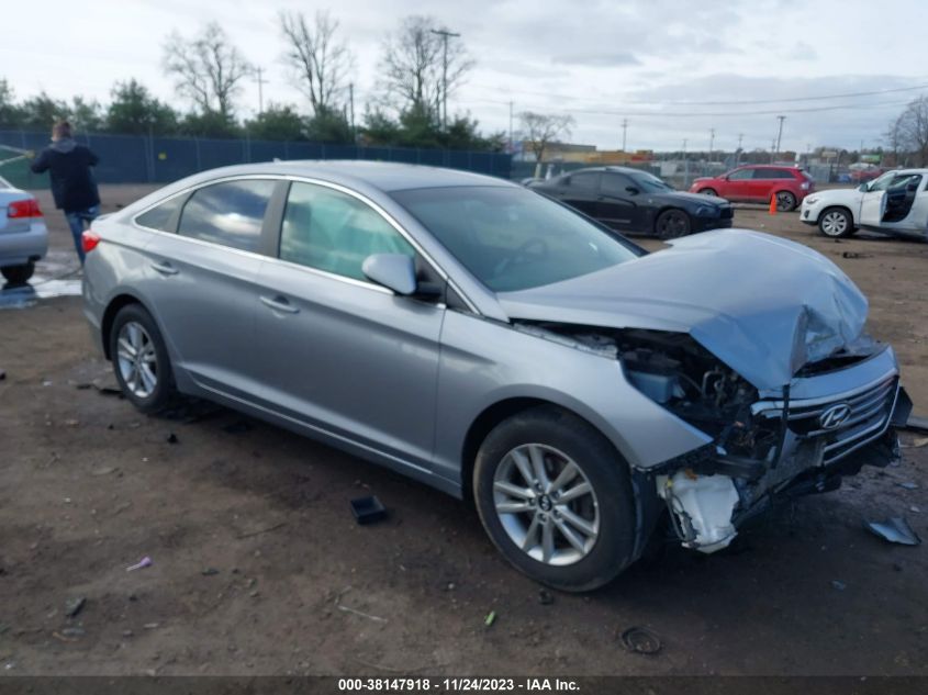 2016 HYUNDAI SONATA SE - 5NPE24AF0GH302136