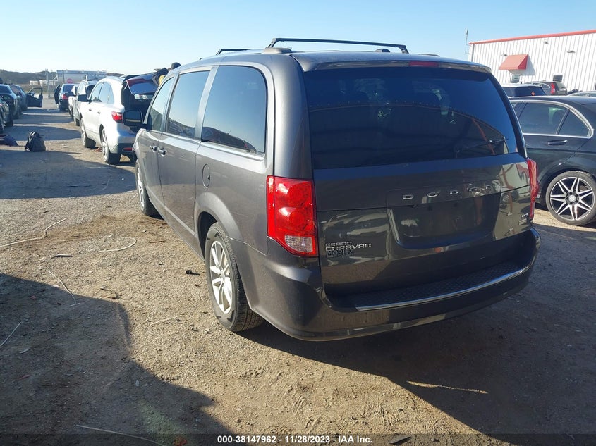 VIN 2C4RDGCG4JR299819 2018 DODGE GRAND CARAVAN SXT
