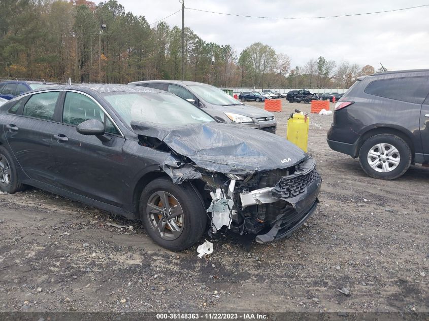 2022 KIA K5 LXS - 5XXG14J28NG108682