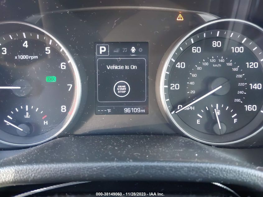 2017 HYUNDAI ELANTRA SE - 5NPD84LF6HH067038