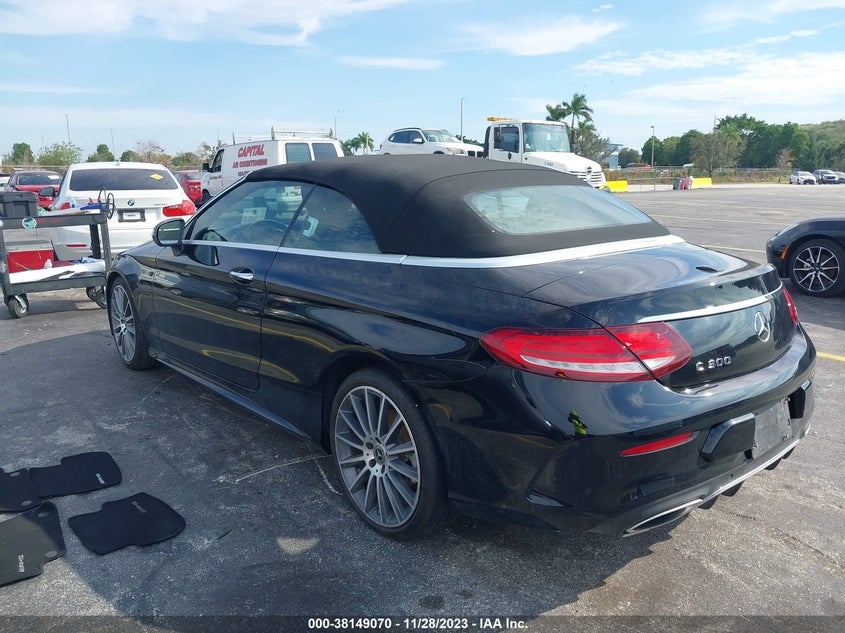 VIN WDDWK8DB3KF842304 2019 MERCEDES-BENZ C 300