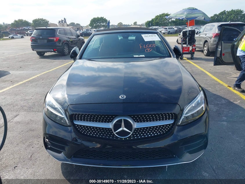 VIN WDDWK8DB3KF842304 2019 MERCEDES-BENZ C 300