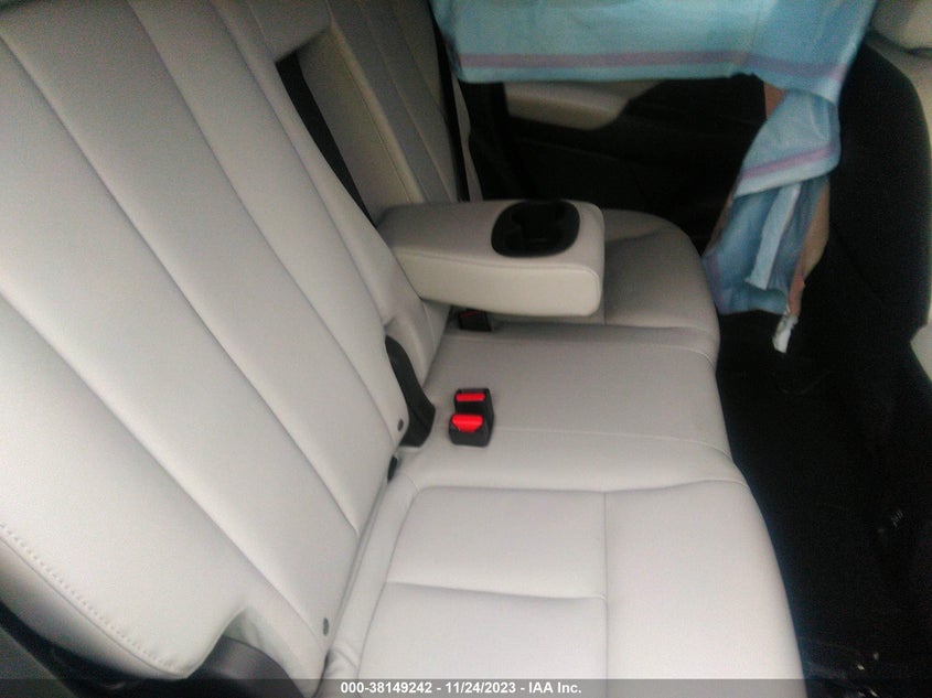 VIN JA4ATWAA7PZ048102 2023 MITSUBISHI ECLIPSE CROSS SE/SEL
