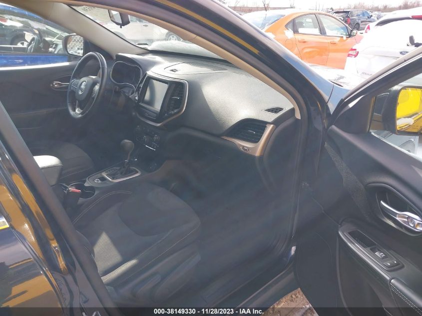 2016 JEEP CHEROKEE LATITUDE - 1C4PJMCB5GW210990