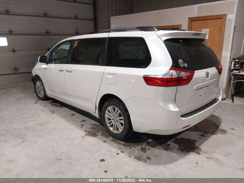 2015 TOYOTA SIENNA XLE 8 PASSENGER - 5TDYK3DC3FS662342