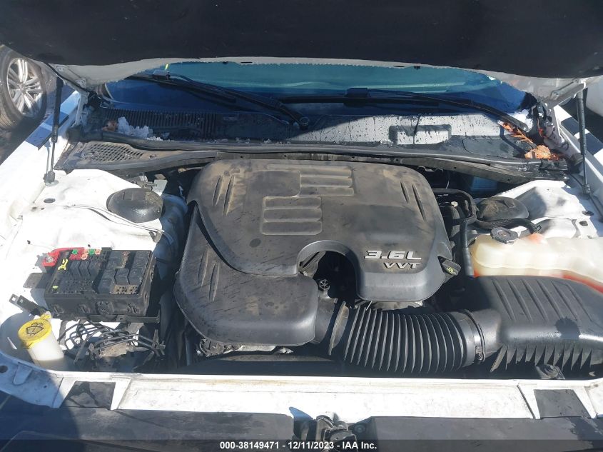 2018 DODGE CHALLENGER SXT - 2C3CDZAG0JH217275