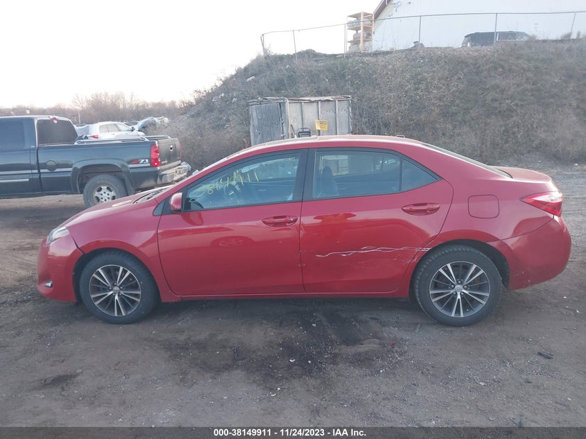 VIN 2T1BURHE9HC883762 2017 TOYOTA COROLLA LE