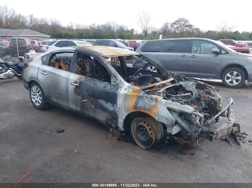 2013 NISSAN ALTIMA 2.5/S/SV/SL - 1N4AL3AP0DC143159