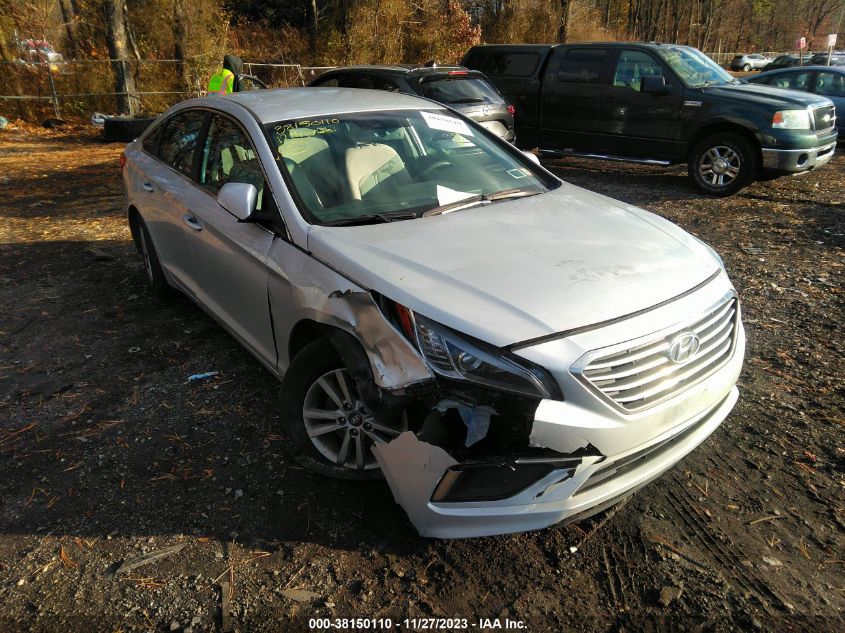 2017 HYUNDAI SONATA SE - 5NPE24AF8HH499655