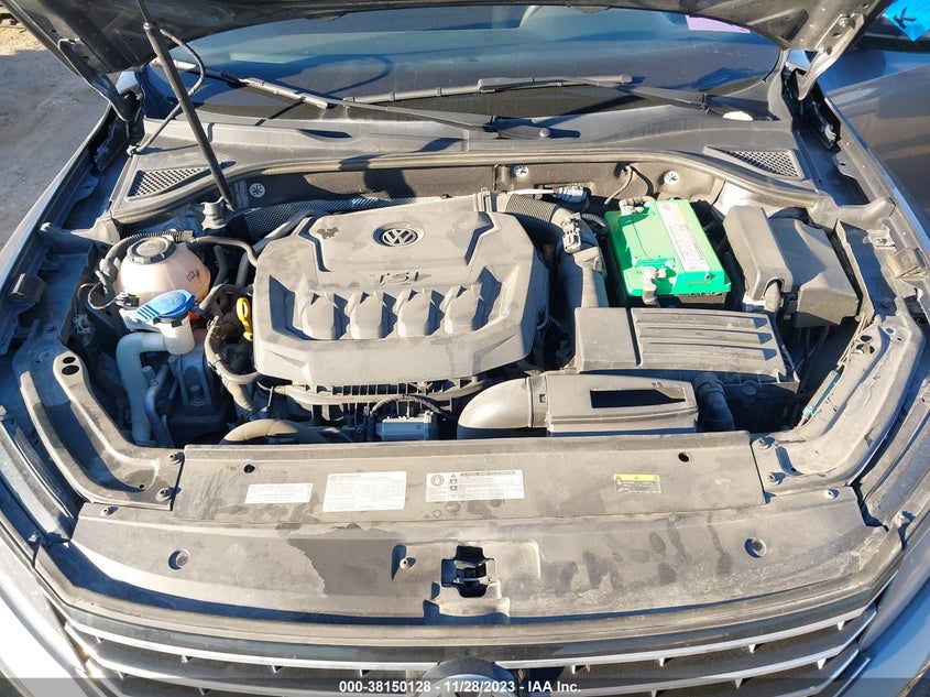 VIN 1VWAA7A35JC007252 2018 VOLKSWAGEN PASSAT 2.0T R-LINE/2.0T S