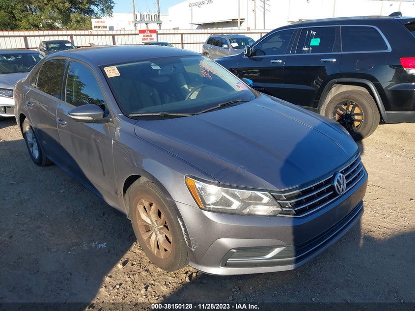 VIN 1VWAA7A35JC007252 2018 VOLKSWAGEN PASSAT 2.0T R-LINE/2.0T S