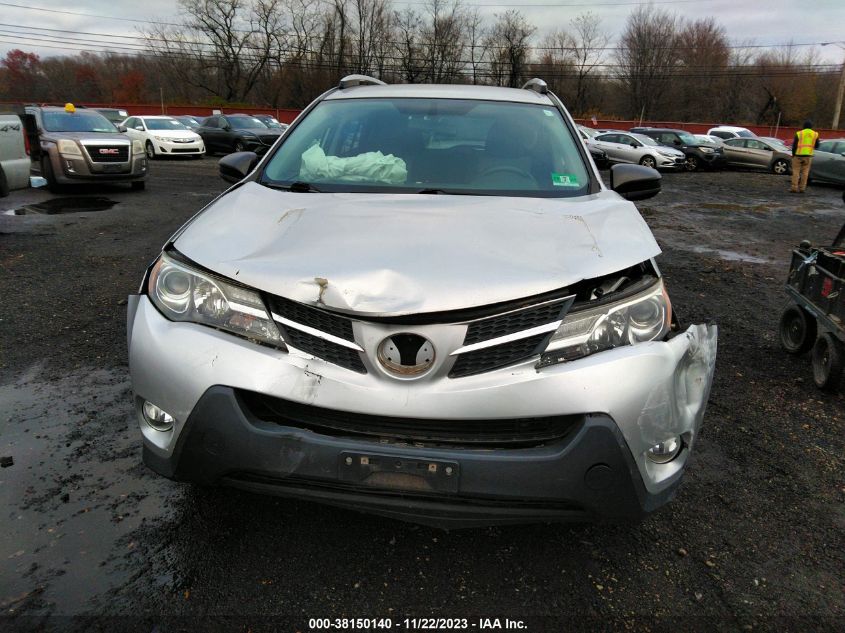 2014 TOYOTA RAV4 LE - JTMBFREV8ED070135
