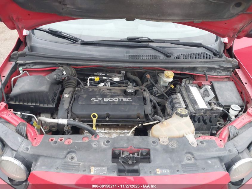 2015 CHEVROLET SONIC LT - 1G1JC6SHXF4132940