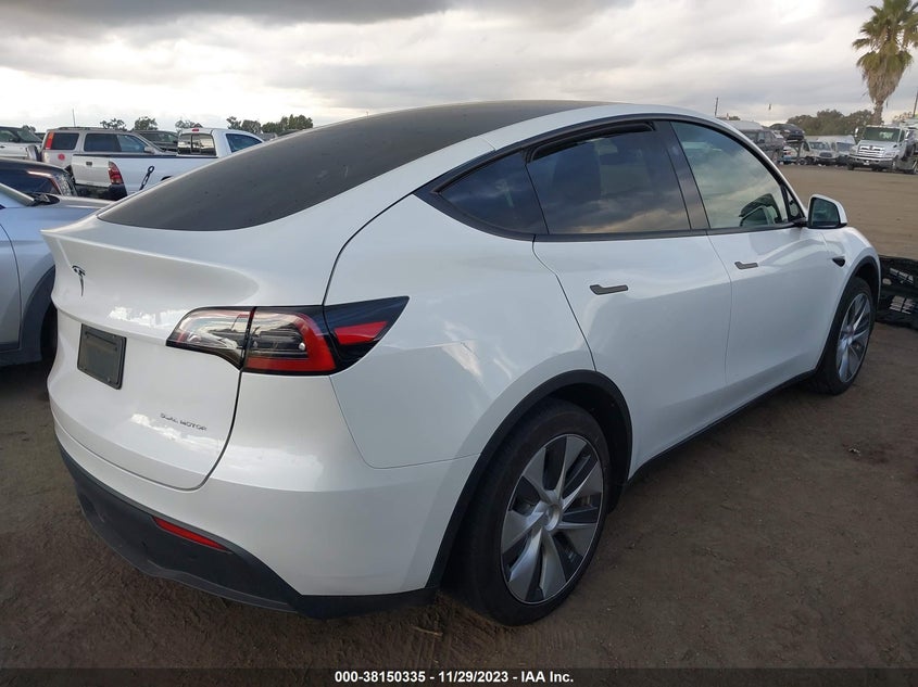 VIN 7SAYGDEE2PF809962 2023 TESLA MODEL Y
