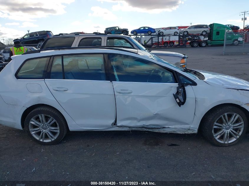 2015 VOLKSWAGEN GOLF SPORTWAGEN TDI SE 4-DOOR - 3VWFA7AU2FM510404