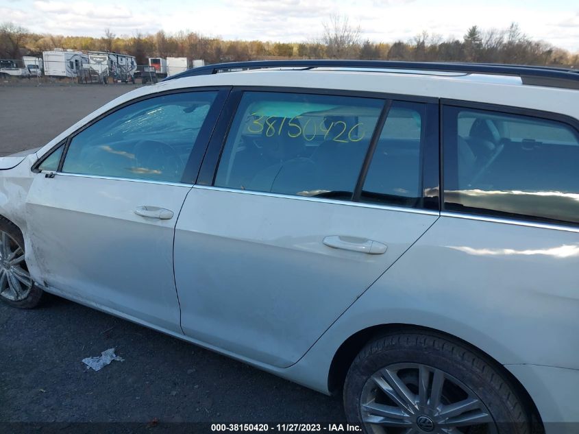 2015 VOLKSWAGEN GOLF SPORTWAGEN TDI SE 4-DOOR - 3VWFA7AU2FM510404