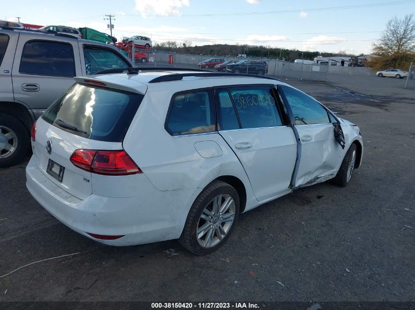 2015 VOLKSWAGEN GOLF SPORTWAGEN TDI SE 4-DOOR - 3VWFA7AU2FM510404