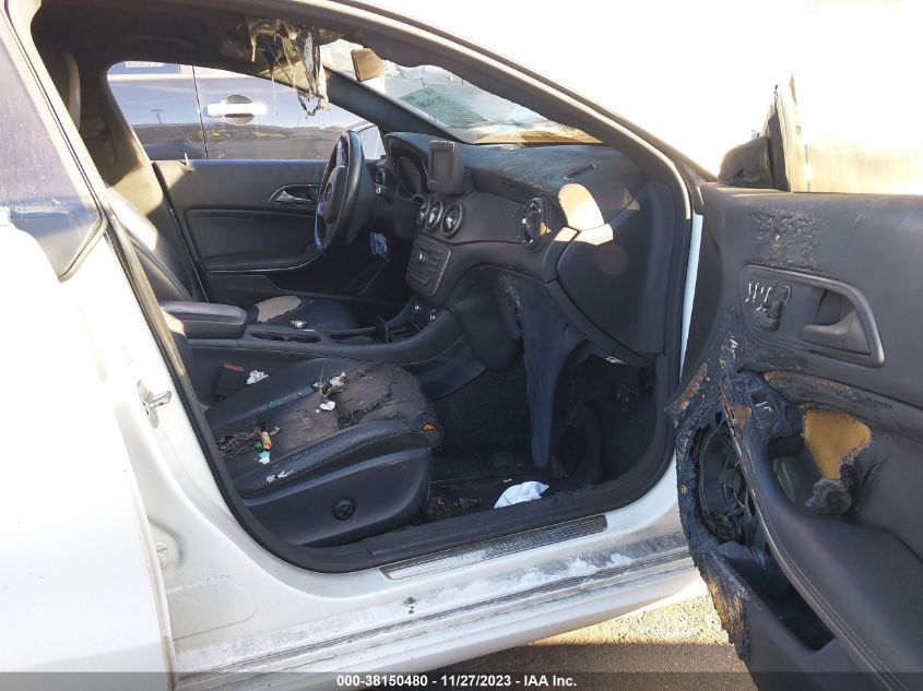 2014 MERCEDES-BENZ CLA 250 - WDDSJ4EB6EN052949