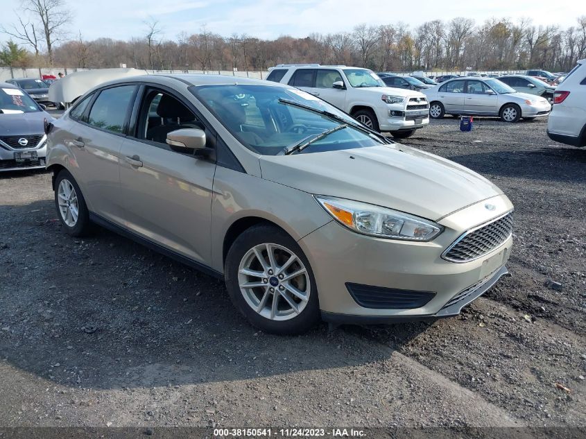 2015 FORD FOCUS SE - 1FADP3F27FL213824