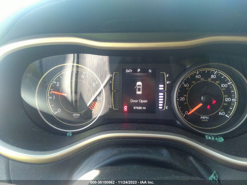 2015 JEEP CHEROKEE LATITUDE - 1C4PJMCB4FW774757