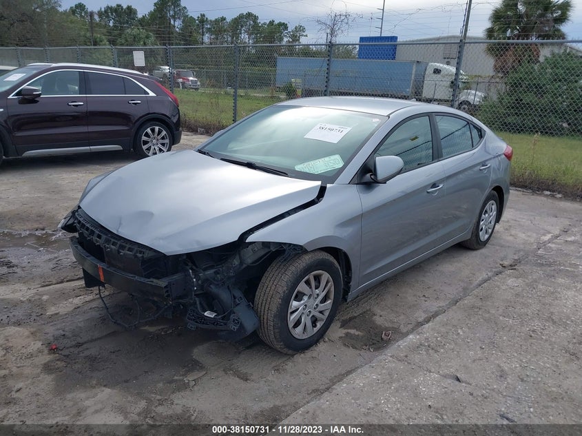 VIN 5NPD74LF8HH211773 2017 HYUNDAI ELANTRA SE