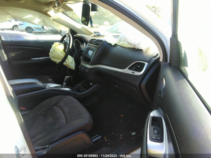 2018 DODGE JOURNEY SE - 3C4PDCABXJT517492