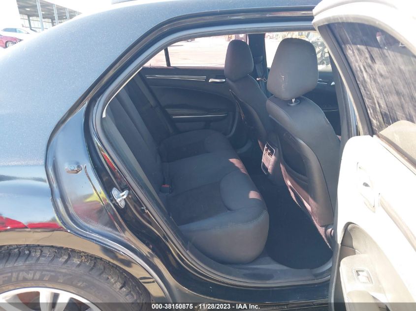 2019 CHRYSLER 300 TOURING - 2C3CCAAGXKH590314