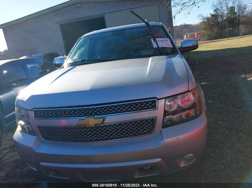 2014 CHEVROLET SUBURBAN 1500 LTZ 1GNSKKE76ER107178