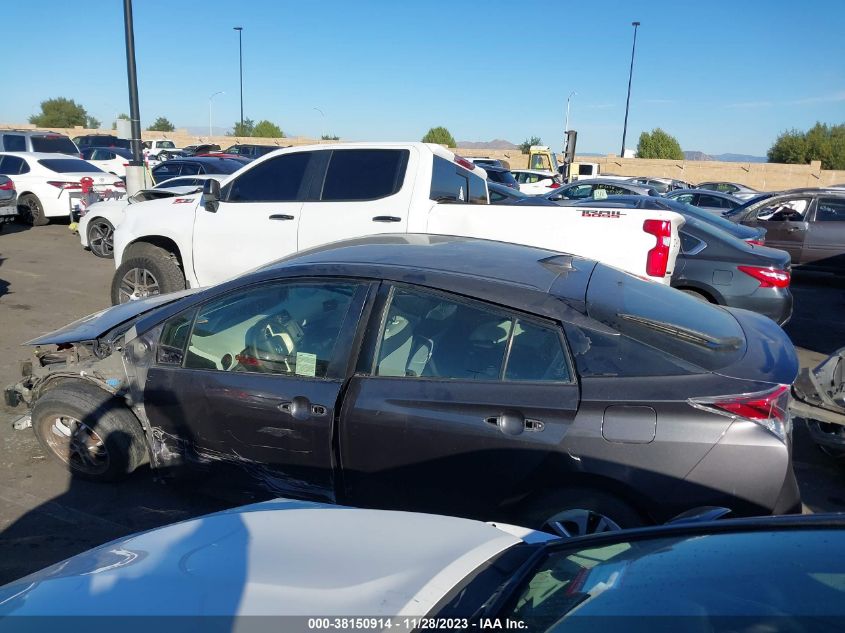 2017 TOYOTA PRIUS TWO - JTDKBRFU0H3569944