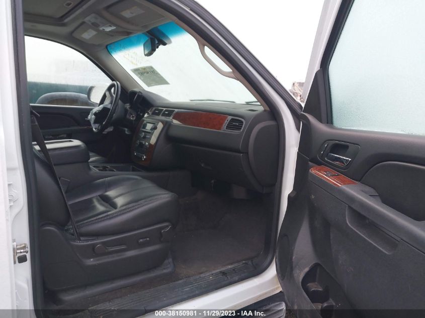 2014 CHEVROLET SUBURBAN 1500 LT 1GNSKJE71ER200636