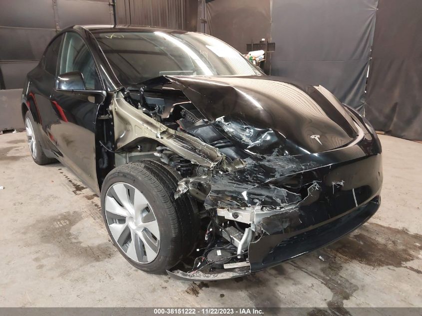 7SAYGDEE4PA114864 TESLA MODEL Y AWD 2023