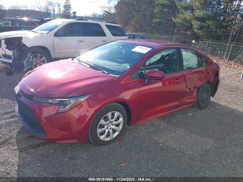 VIN JTDEPMAE2NJ216114 2022 TOYOTA COROLLA LE