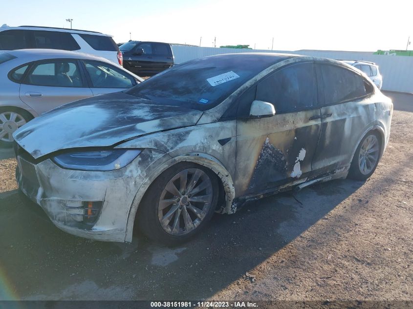 2019 TESLA MODEL X - 5YJXCBE26KF156978