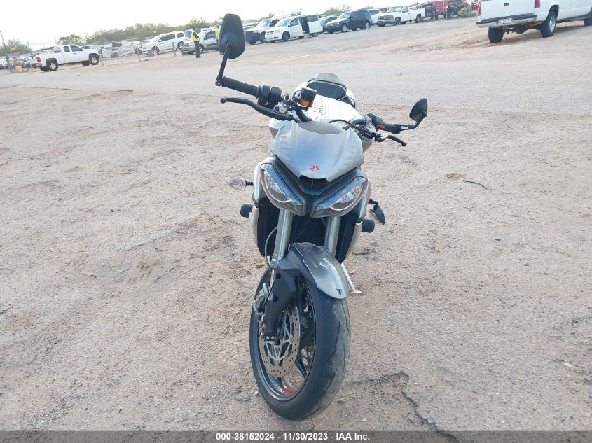 2022 TRIUMPH MOTORCYCLE STREET TRIPLE RS SMTA554SXNTBA2586
