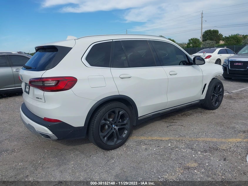 VIN 5UXCR6C52KLL40392 2019 BMW X5 XDRIVE40I
