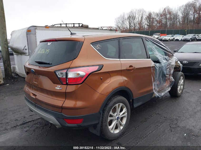 2017 FORD ESCAPE SE - 1FMCU9GD9HUD72032