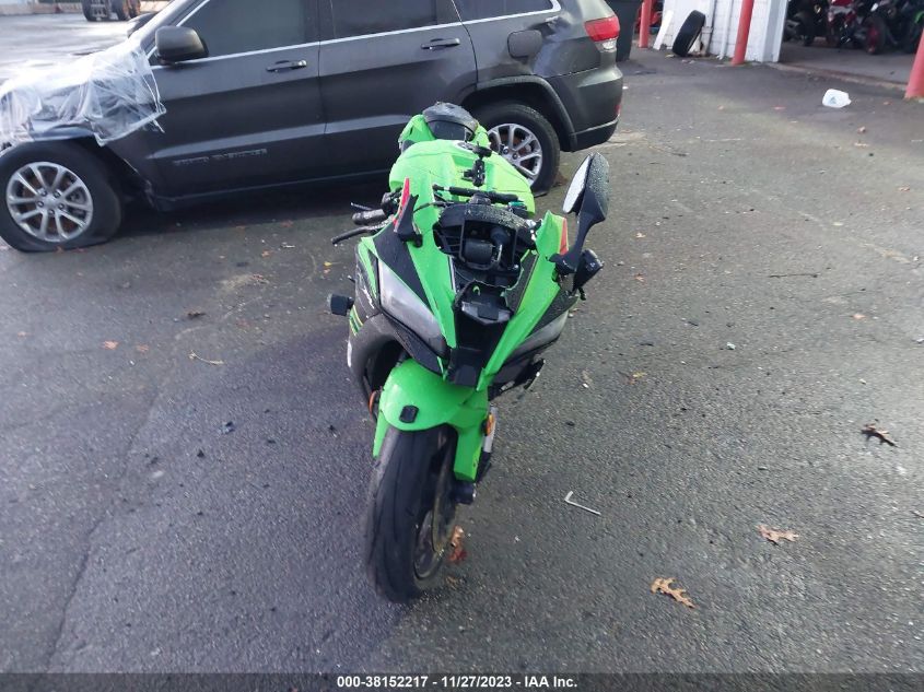 2019 KAWASAKI ZX1002 JKBZXVF17KA000306