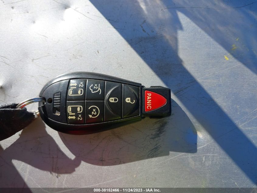 2013 DODGE GRAND CARAVAN SXT - 2C4RDGCG1DR514870