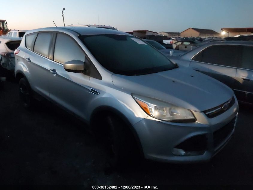 2015 FORD ESCAPE SE - 1FMCU0GX1FUC78116