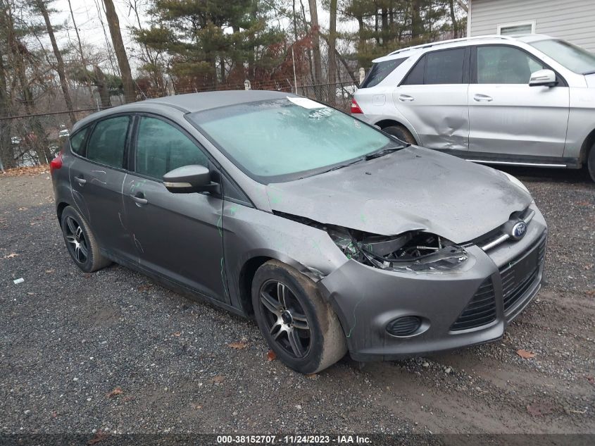 2014 FORD FOCUS SE - 1FADP3K25EL438263