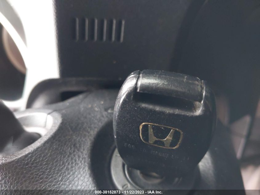 2013 HONDA FIT - JHMGE8H37DC021895