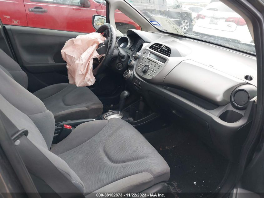 2013 HONDA FIT - JHMGE8H37DC021895