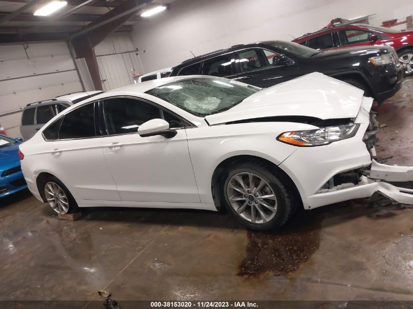 2017 FORD FUSION SE - 3FA6P0HD6HR247165