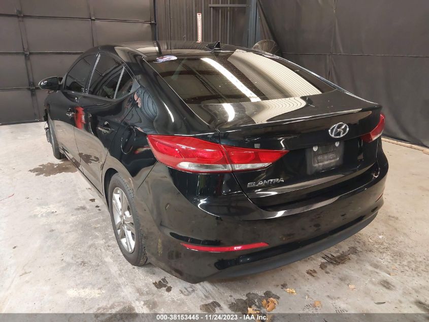 2017 HYUNDAI ELANTRA SE - 5NPD84LF0HH124589